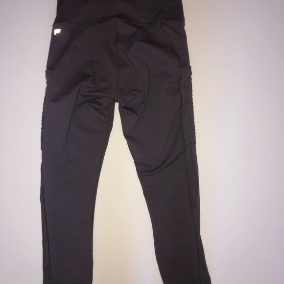 Fabletics leggings bundle - Picture 2 of 5